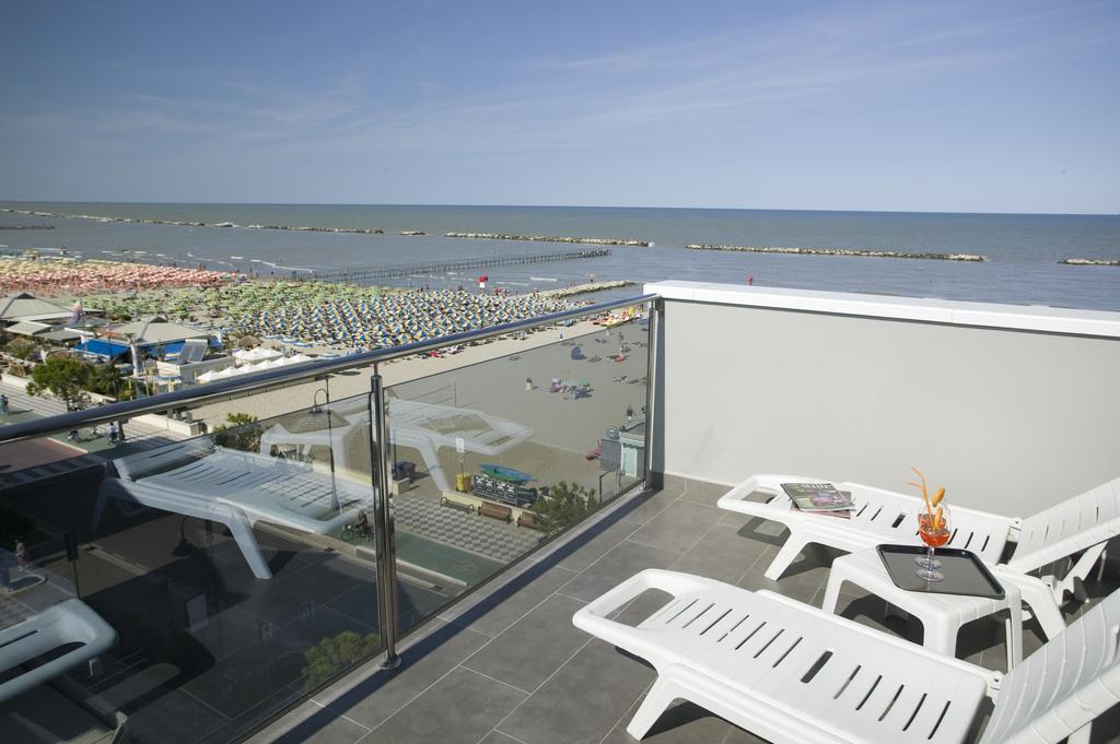 Hotel Iride & 3*