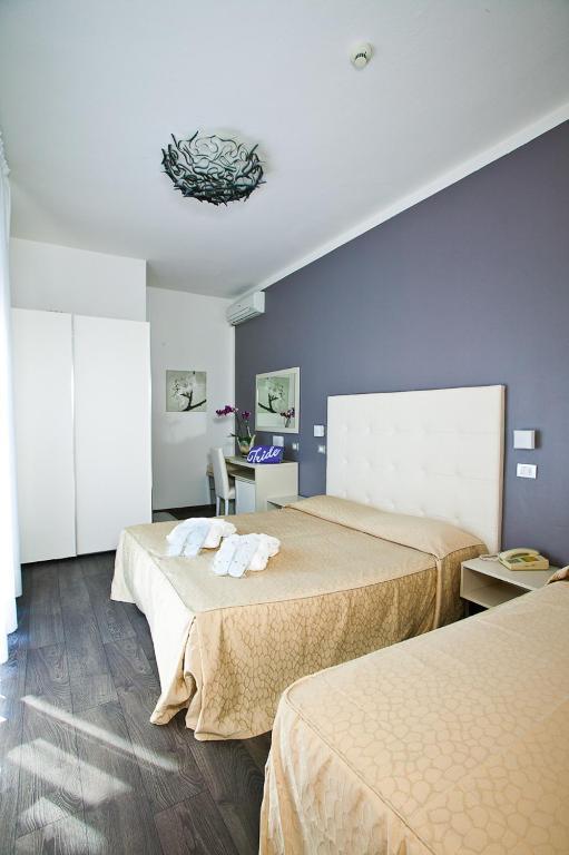 Iride & Hotel 3*