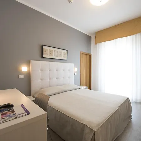 Hotel Iride & Spa Cesenatico Exterior foto